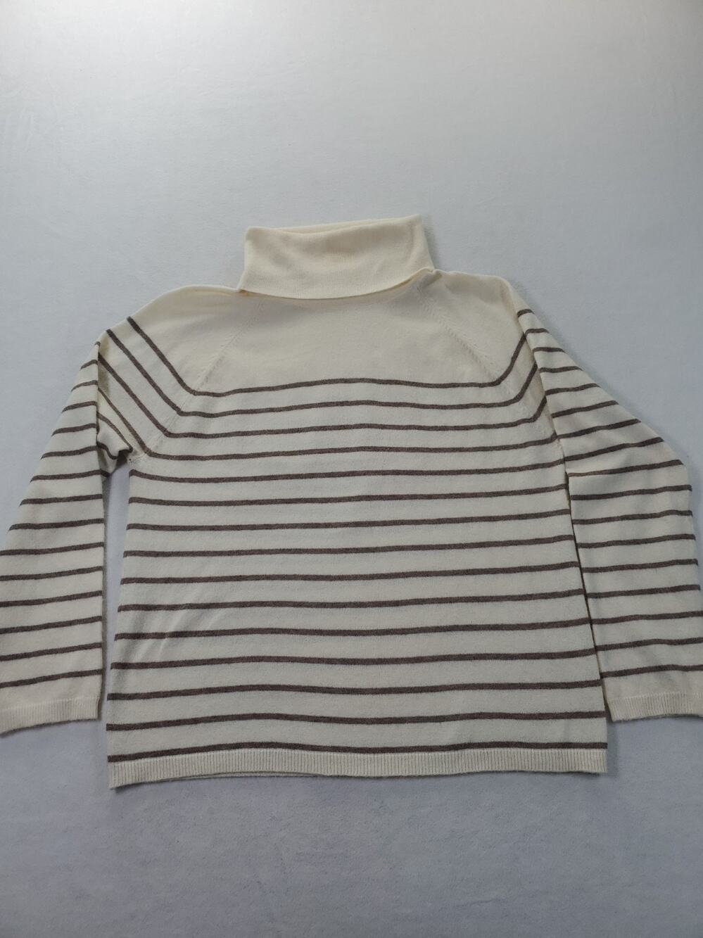 CREMIEUX Women's Sz Medium Turtleneck Knit Sweater